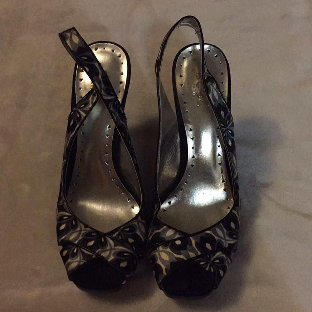 Peep toe sling back heels